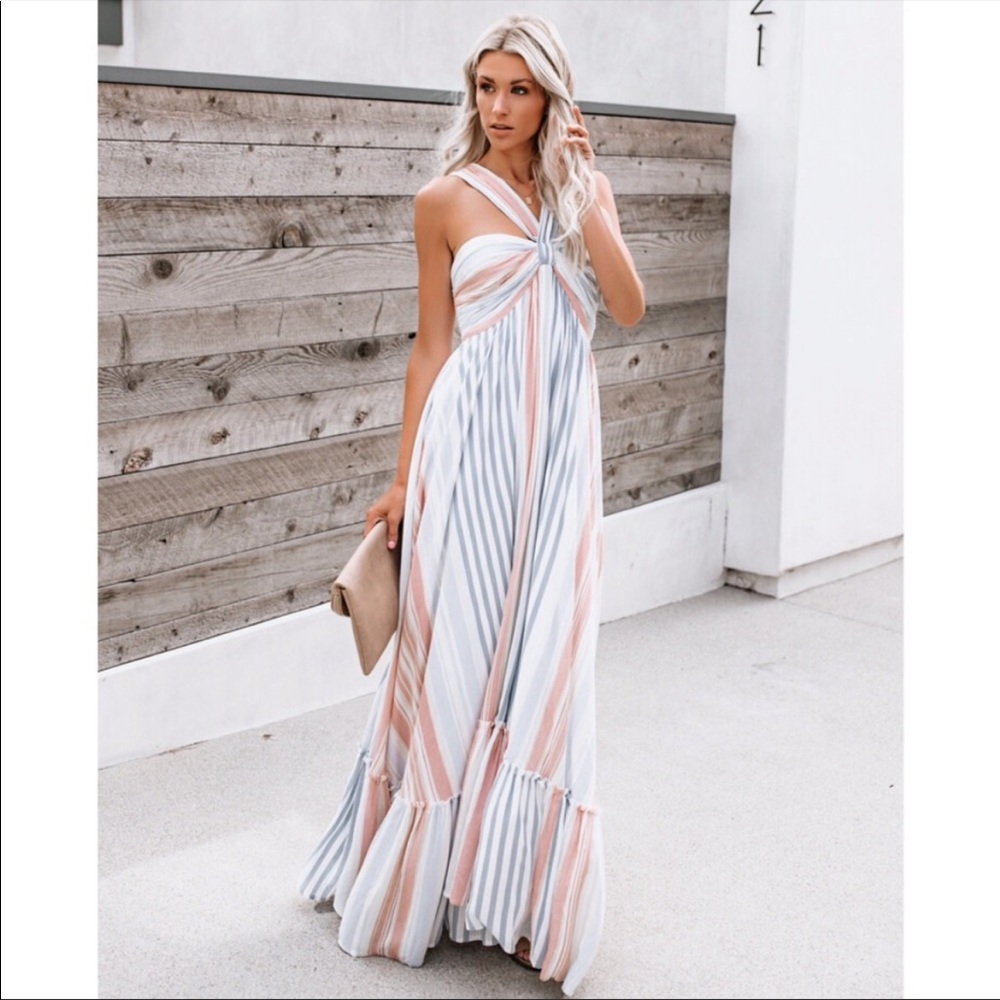 Vici Dolls Maxi Dress